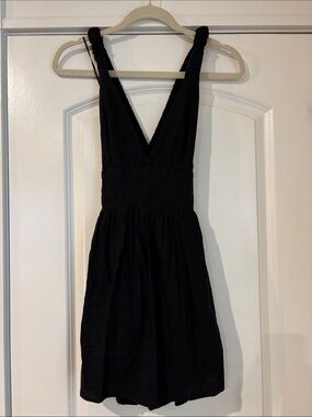 Abercrombie & Fitch Black V-Neck Mini Romper